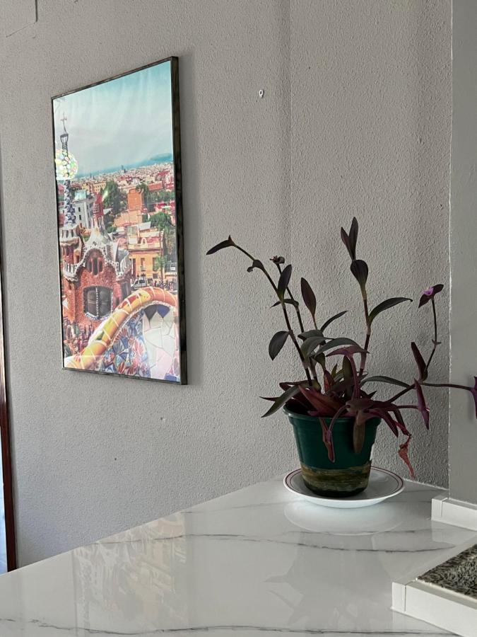לוסנה Huerto Apartment מראה חיצוני תמונה